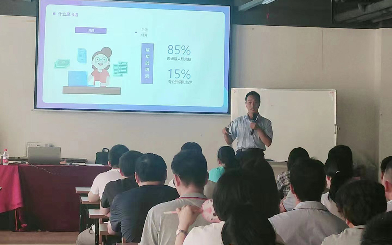 吉木萨尔兴达旅游